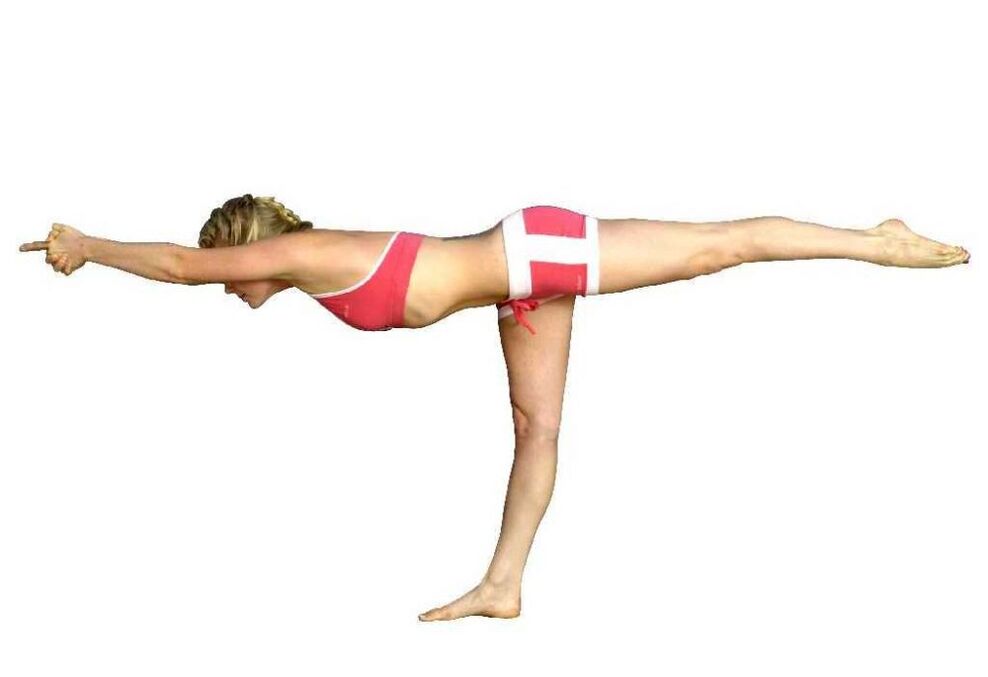 Скинути вагу допоможе балансування на одній нозі з нахилом